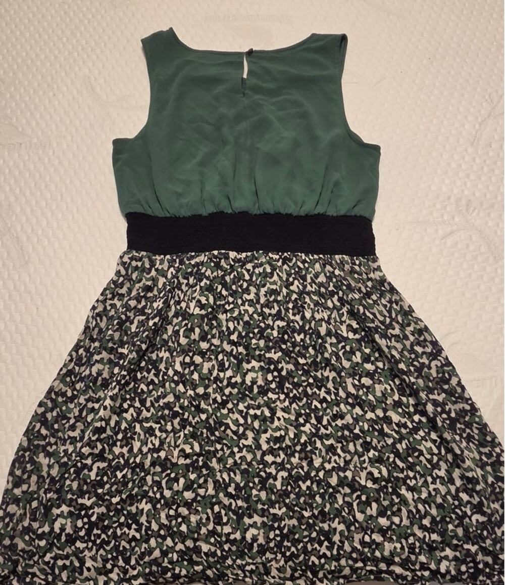 LOFT Women’s Green Floral Fit & Flare Dress Sleeveless A-Line Contrast Waist